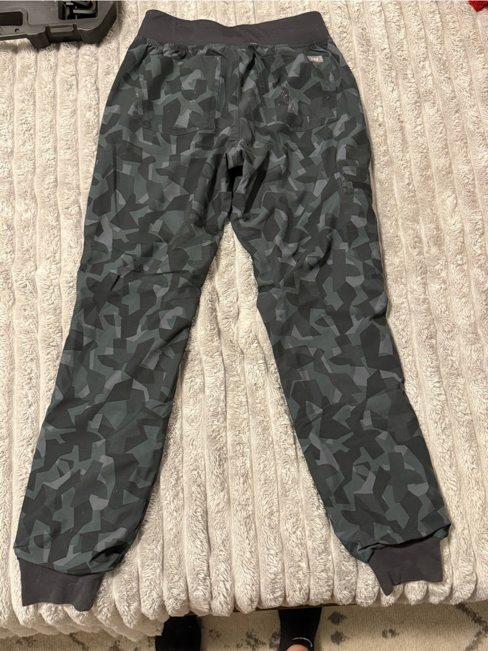XXS Figs Zamora pants - Picture 2 of 4